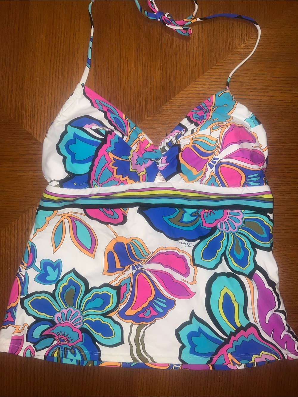 Amazing Trina Turk White Floral One-Piece Swimsuit Tankini size 8, B28